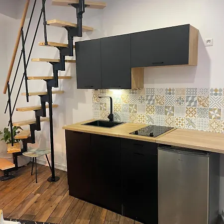 La Bulle Bleue Jacuzzi Appartement *